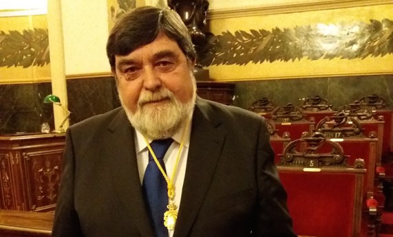 Jesús Argente ingresa en la Real Academia Nacional de Medicina de España