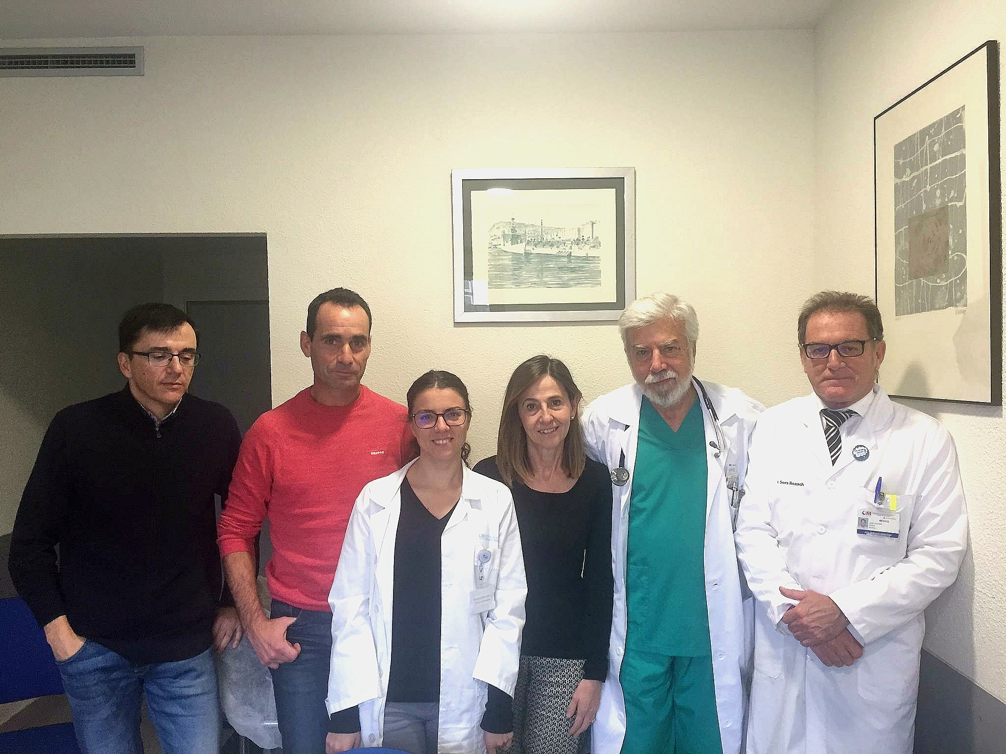 Caminar y levantarse de la silla reduce un 70% el deterioro funcional en los ancianos hospitalizados