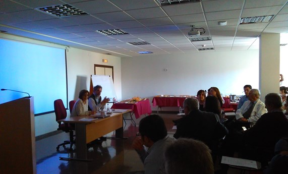 Proponen una serie de recomendaciones para mejorar la salud de los inmigrantes en España Proponen una serie de recomendaciones para mejorar la salud de los inmigrantes en España