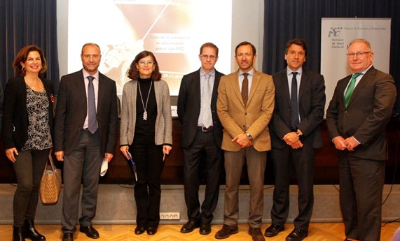 "Una mayor inversión en investigación reduciría sustancialmente la carga de las enfermedades mentales" "Una mayor inversión en investigación reduciría sustancialmente la carga de las enfermedades mentales"